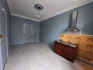  Immeuble  vendre 9 pices 180 m