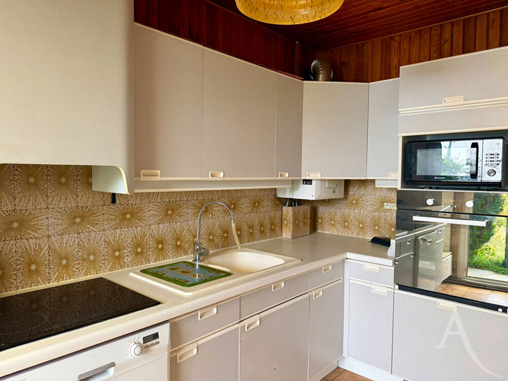 Vente Maison Maison Mantes La Ville 5 pièce(s) 102 m2 - 3 Chambres -jardin - garage Mantes la ville