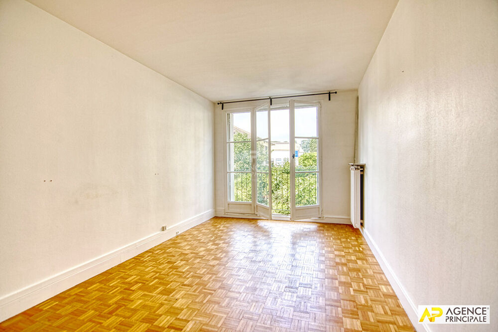 à vendre  Appartement Versailles (78000)