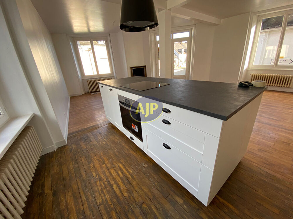 Location Appartement Appartement  3 pièce(s) 86.93 m2 Rohan