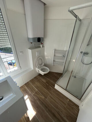  Appartement à louer 1 pièce 33 m²