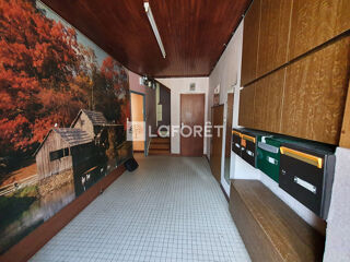  Immeuble à vendre 9 pièces 180 m²