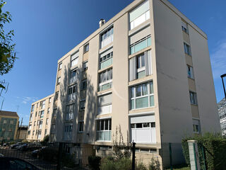  Appartement � vendre 5 pi�ces 98 m�