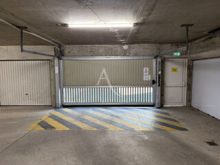  Parking / Garage à vendre 15 m²