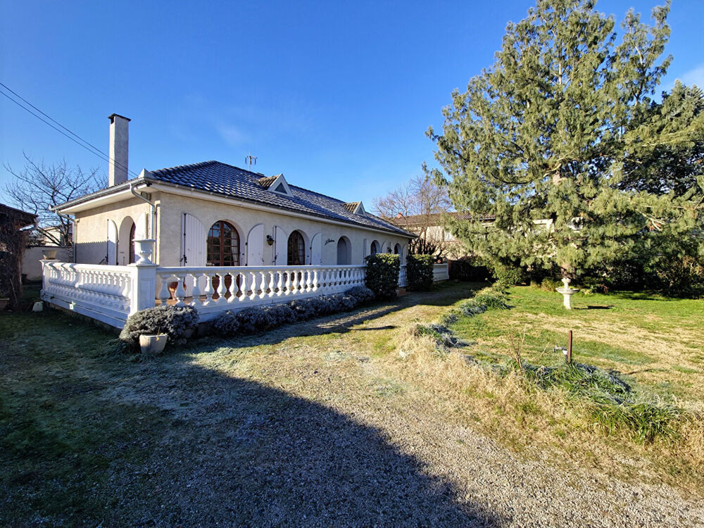 Centre Lavernose-Lacasse : plain-pied fonctionnel, 3 chambres, terrain divisible