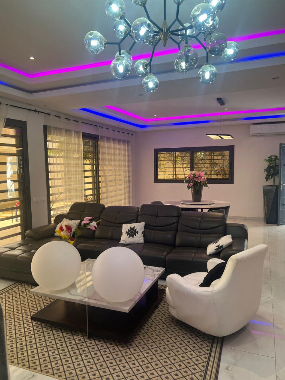 Vente Maison Villa contemporaine - 4 chambres avec espaces balnéothérapie Somone (Senegal)