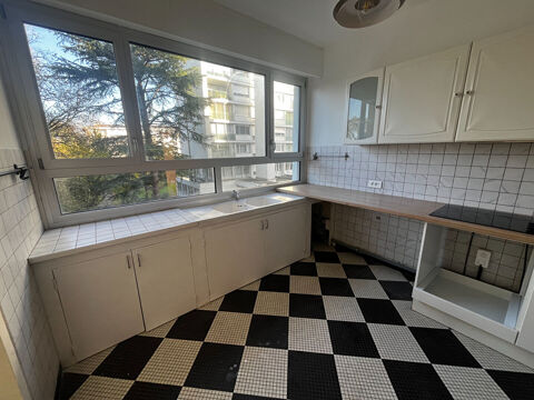  Appartement � louer 5 pi�ces 122 m�