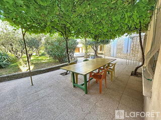 Vente Maison UCHAUX - Maison avec charme, 5 chambres, jardin 1000m² avec piscine Uchaux