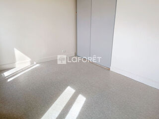  Appartement à louer 3 pièces 54 m²