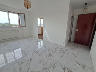  Appartement à louer 1 pièce 26 m²