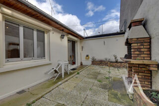 Maison à louer 4 pièces 80 m²