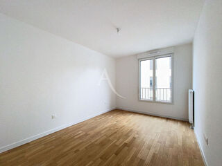  Appartement à louer 3 pièces 53 m²