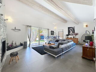  Maison  vendre 7 pices 300 m