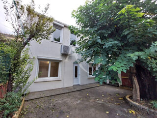  Maison à louer 4 pièces 80 m²