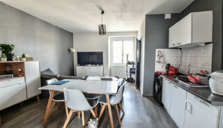  Immeuble � vendre 10 pi�ces 278 m�