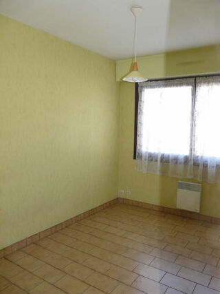  Appartement à louer 2 pièces 28 m²