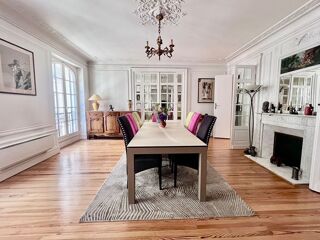  Appartement  vendre 4 pices 132 m