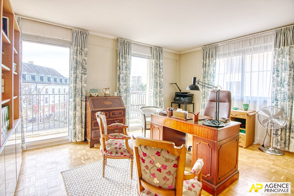 � vendre  Appartement Versailles (78000)
