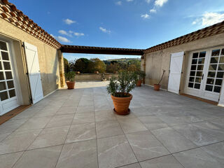  Appartement  vendre 3 pices 202 m
