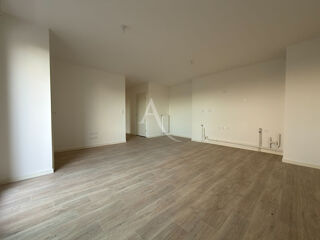  Appartement � vendre 3 pi�ces 65 m�