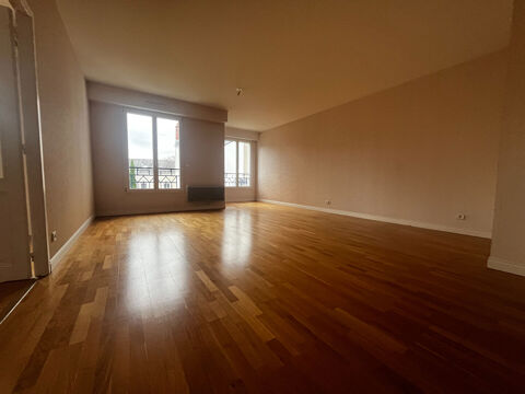  Appartement � louer 4 pi�ces 164 m�