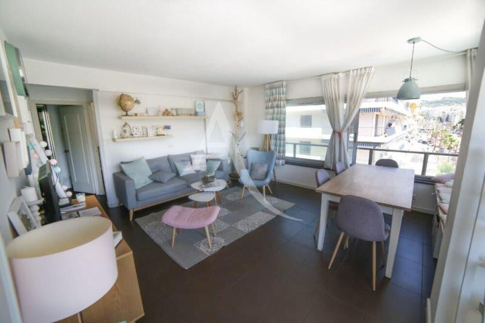 Vente Appartement 3 pièces 64.94 m2  Le Cannet Sadi Carnot terrasse vendu loué Le cannet