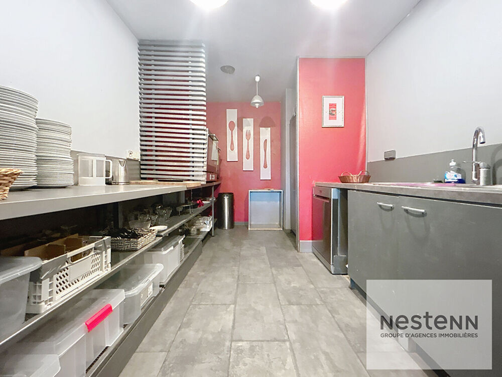   A VENDRE A SAINT-AVERTIN en plein centre  bourg : local commercial avec potentiel Saint avertin