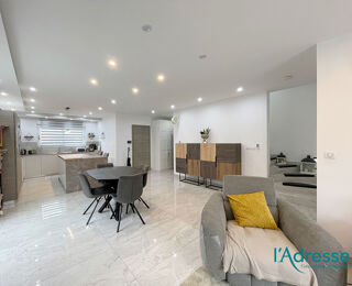  Maison  vendre 5 pices 131 m