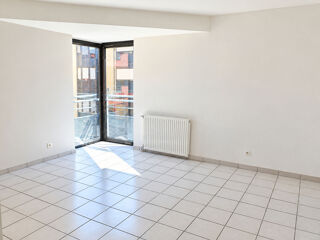  Appartement à louer 2 pièces 51 m²