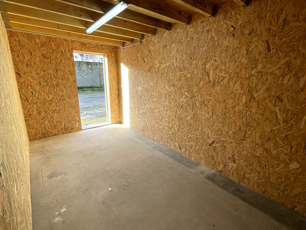   QUIMPER -  KERFEUNTEUN - HANGAR 200 m2 Quimper