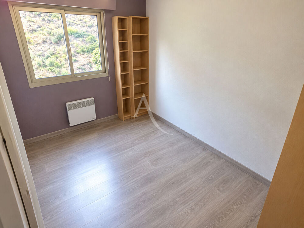 Vente Appartement NICE NORD : 3 PIECES TRAVERSANT AVEC VUE PANORAMIQUE ET DOUBLE GARAGE Nice