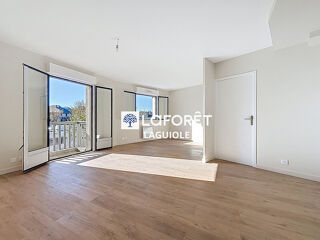  Appartement à louer 3 pièces 71 m²