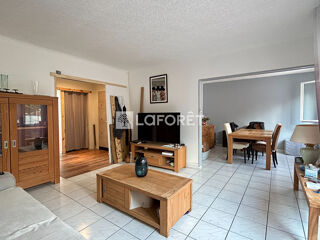  Appartement à louer 4 pièces 74 m²
