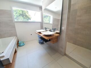  Maison � vendre 5 pi�ces 150 m�