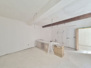  Immeuble à vendre 5 pièces 144 m²