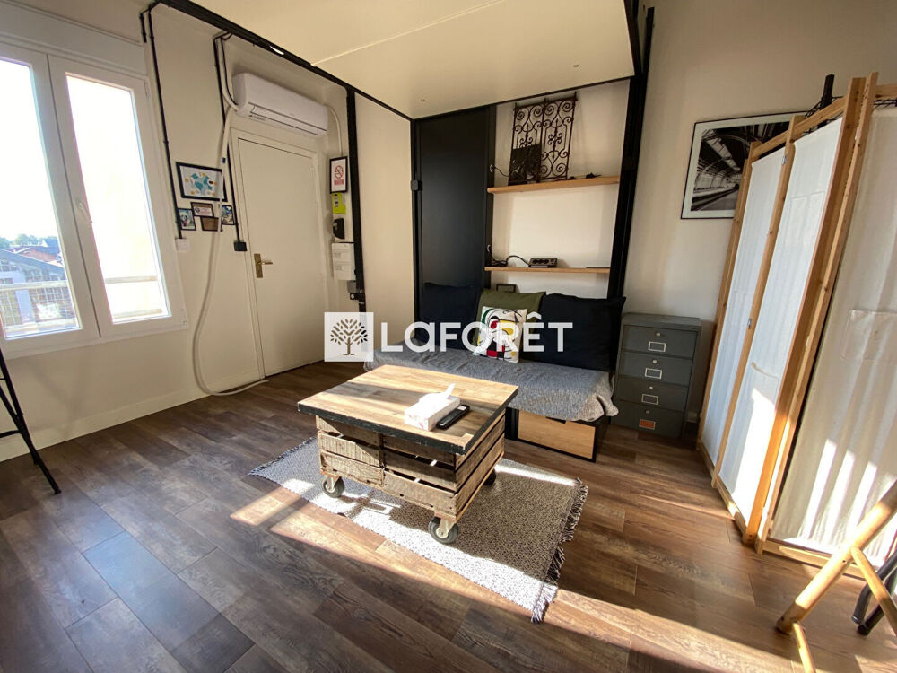 Location Appartement ALFORTVILLE CENTRE-VILLE - Studio 20m2 avec cave Alfortville