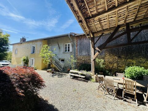   Ancienne propri�t� agricole 09230 Lasserre Maison - 12 pi�ce(s) - 300 m�