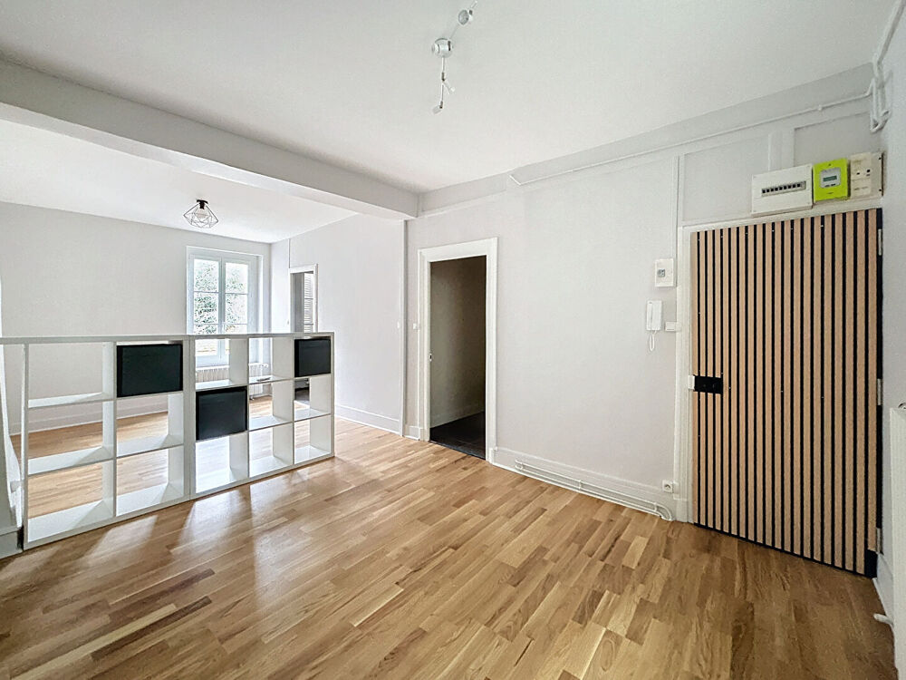 Location Appartement Appartement Auxerre 1 pièce(s) 38 m2 Auxerre