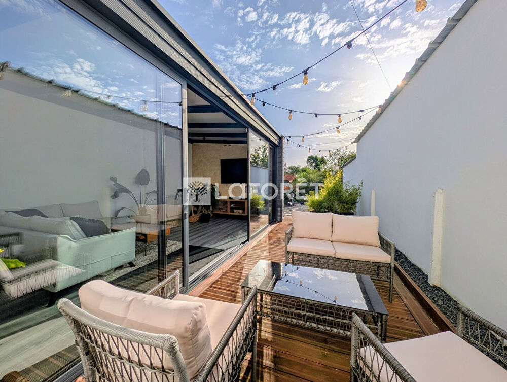 Maison de ville Oissel une chambre 61 m2