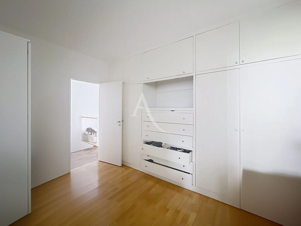 à vendre  Appartement Suresnes (92150)