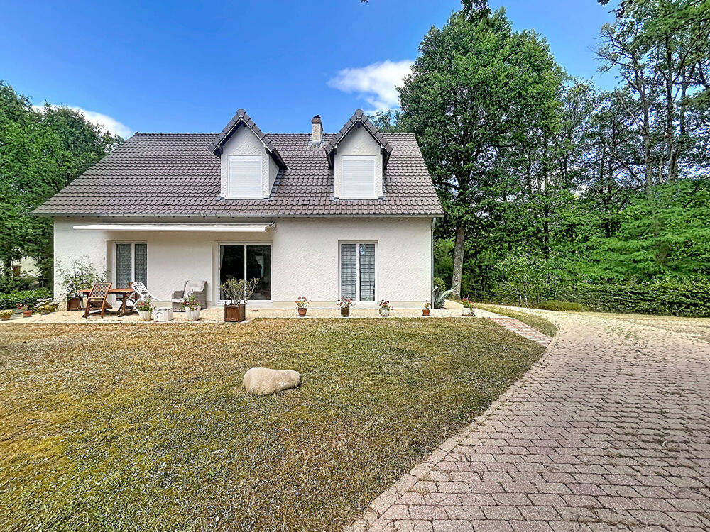 Maison Saint Cyr En Val 8 pièces avec grand jardin