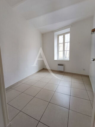 Location Appartement Appartement NARBONNE 2 PIECES - 33M² + CAVE Narbonne