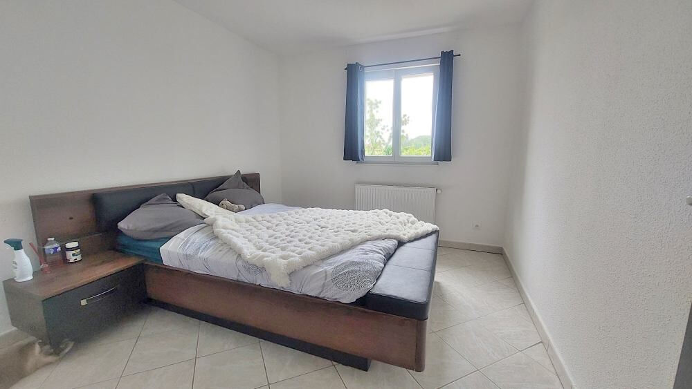 Maison de plain-pied sur Plateau de Blamont 107 m2 - 643m2 de terrain plat et arboré