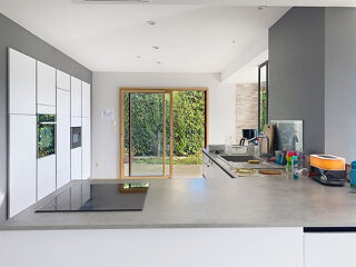  Maison � vendre 11 pi�ces 325 m�