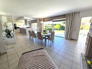  Maison � vendre 8 pi�ces 188 m�