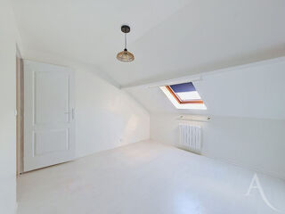  Appartement à louer 2 pièces 44 m²