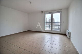  Appartement  louer 4 pices 87 m