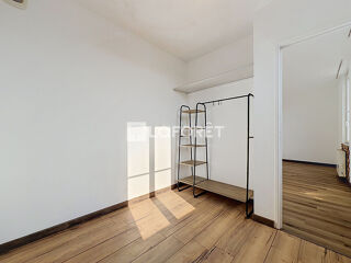  Appartement à louer 2 pièces 28 m²