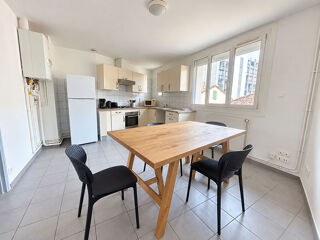  Appartement à louer 2 pièces 46 m²