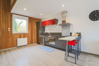  Maison  vendre 12 pices 240 m